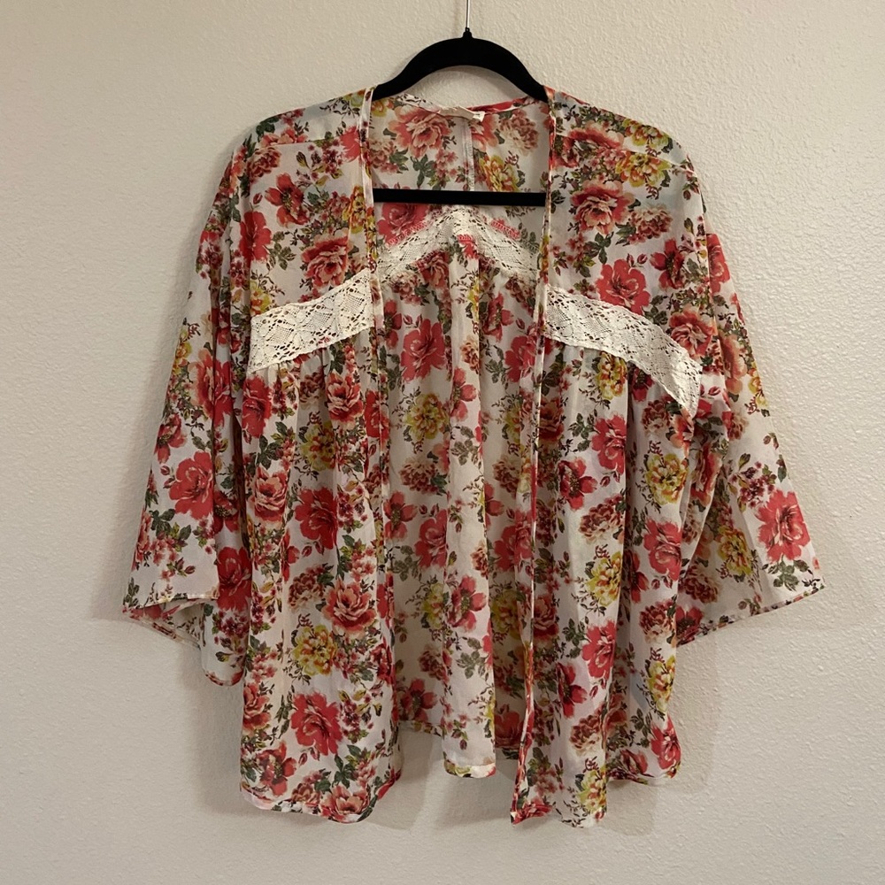 LA Hearts Floral Kimono